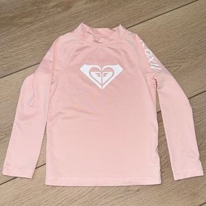 🌸NWOT Roxy rashguard size 2 never 🌸